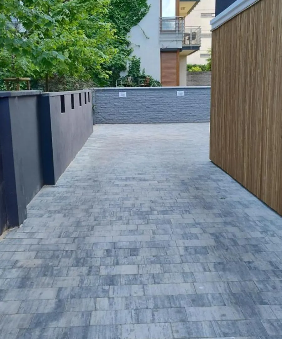 Apartamenty Modra Warszawa Polen